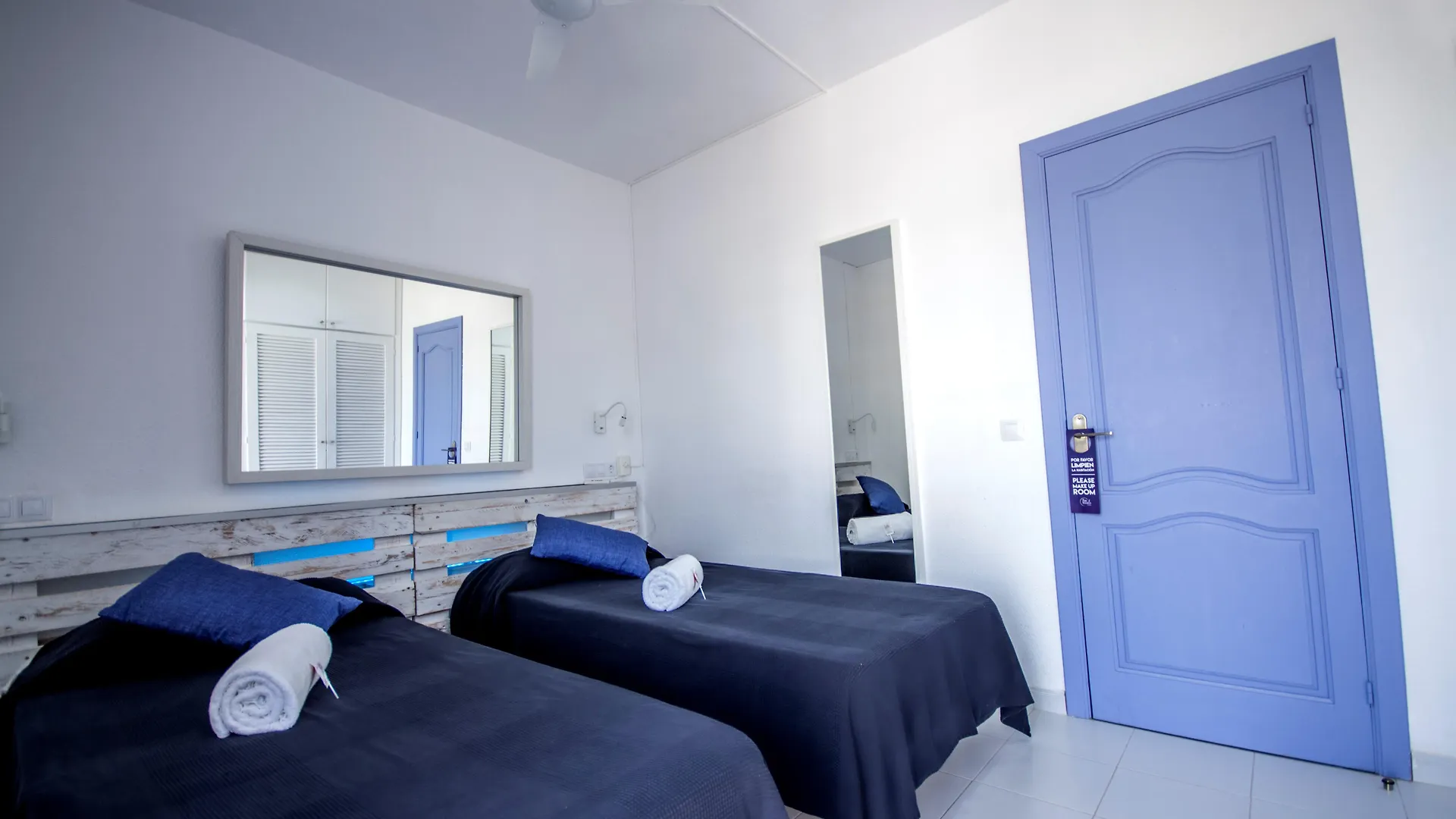 ***  Outsite Ibiza Hotell Es Cana Spanien