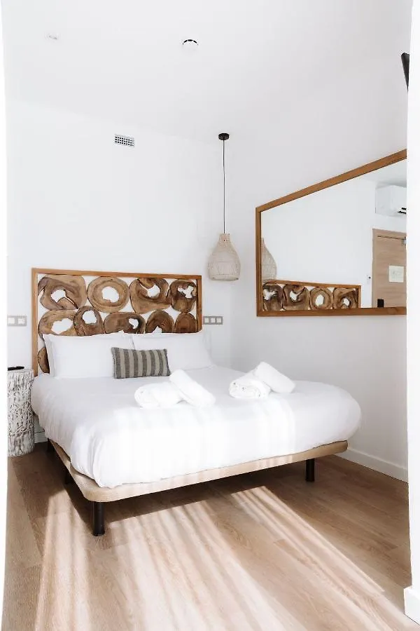 Outsite Ibiza Hotell Es Cana Spanien